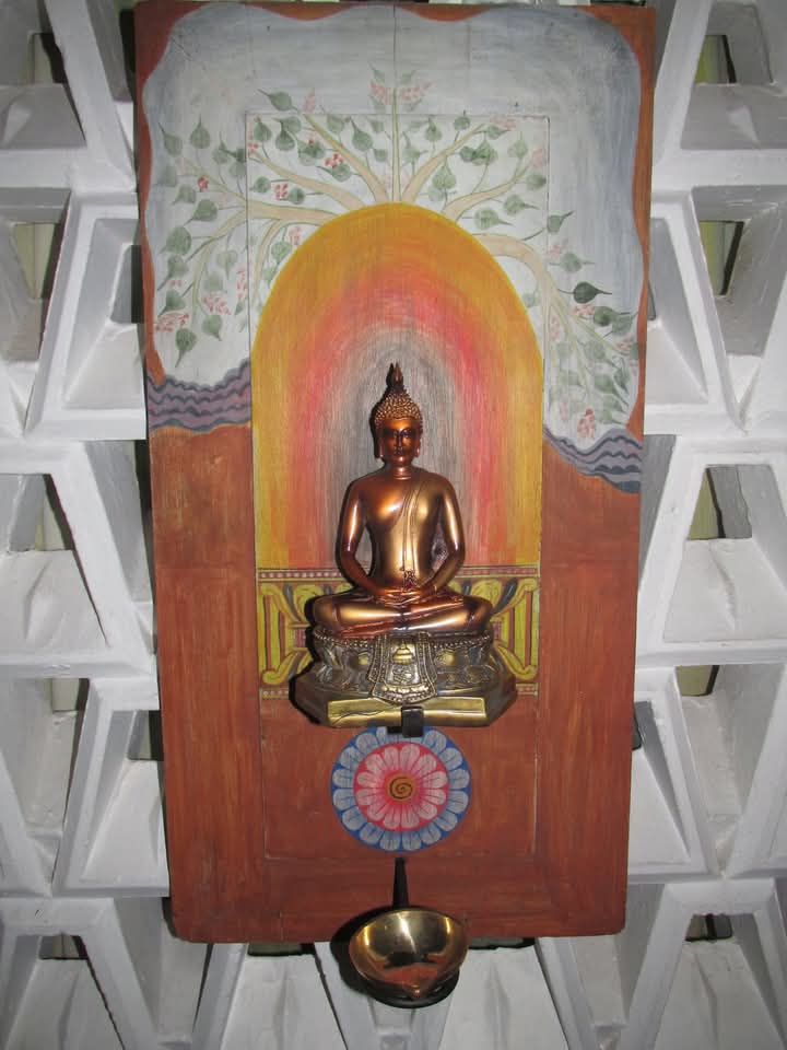 Buddha Plaque with Lamp