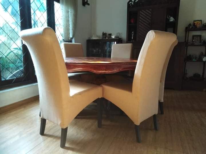 Elegant Dining Set